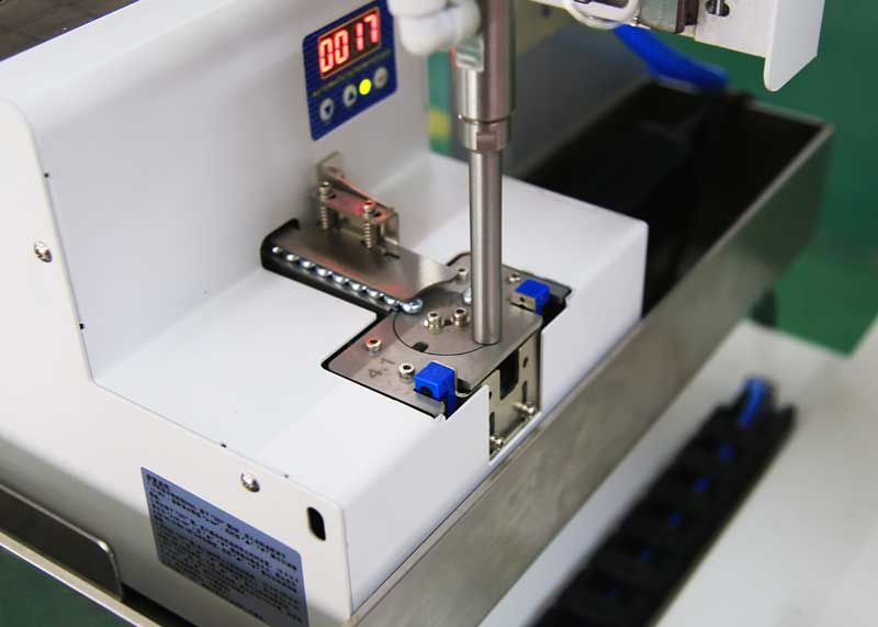 自動打螺絲機 自動鎖螺絲機